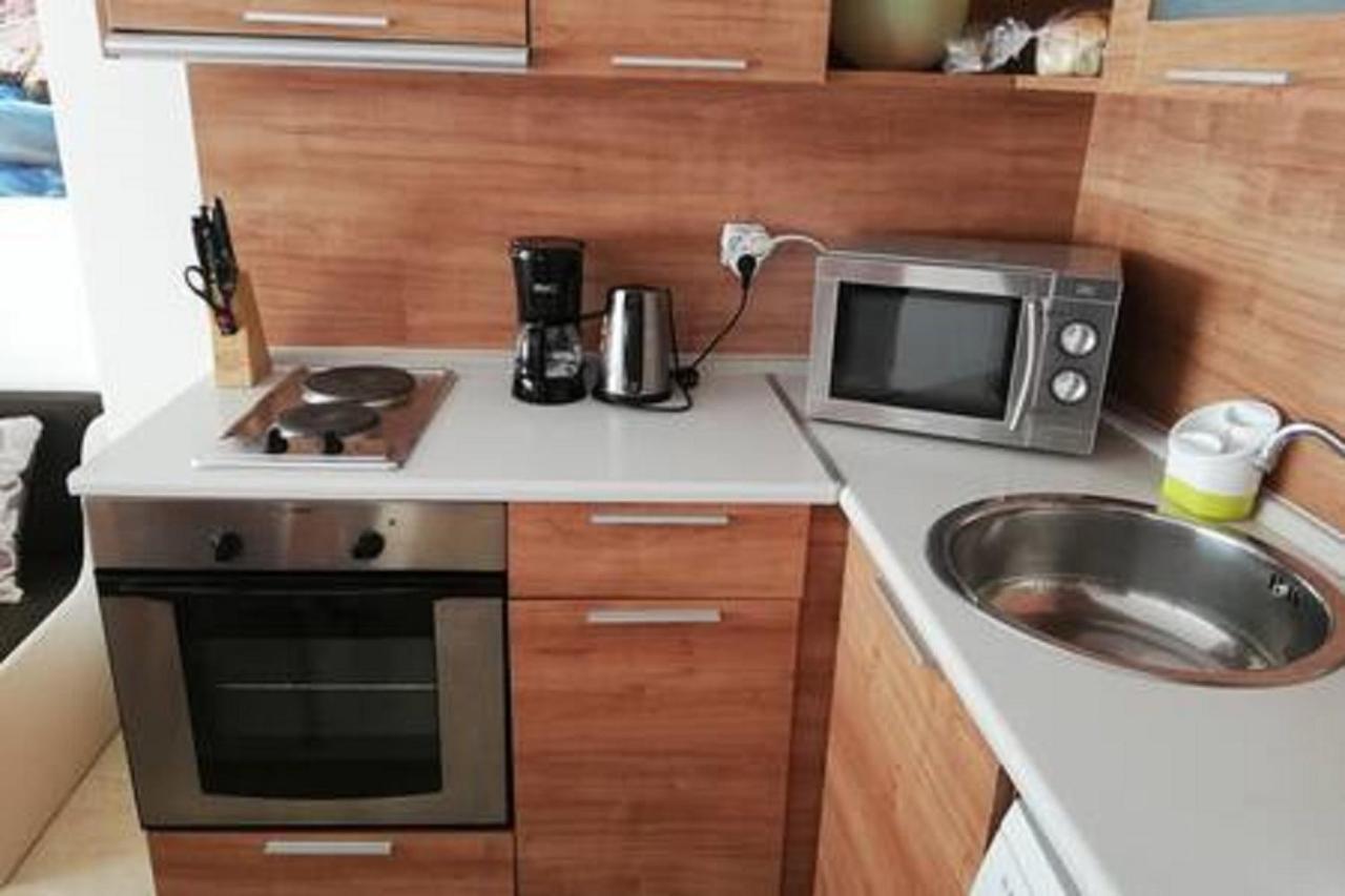 Yves 2 Bed Apart At Sun Village Sunny Beach Not Far Away From The Sea 외부 사진