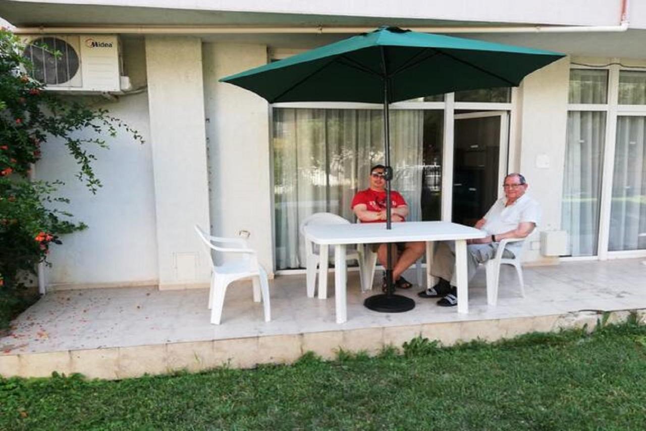 Yves 2 Bed Apart At Sun Village Sunny Beach Not Far Away From The Sea 외부 사진
