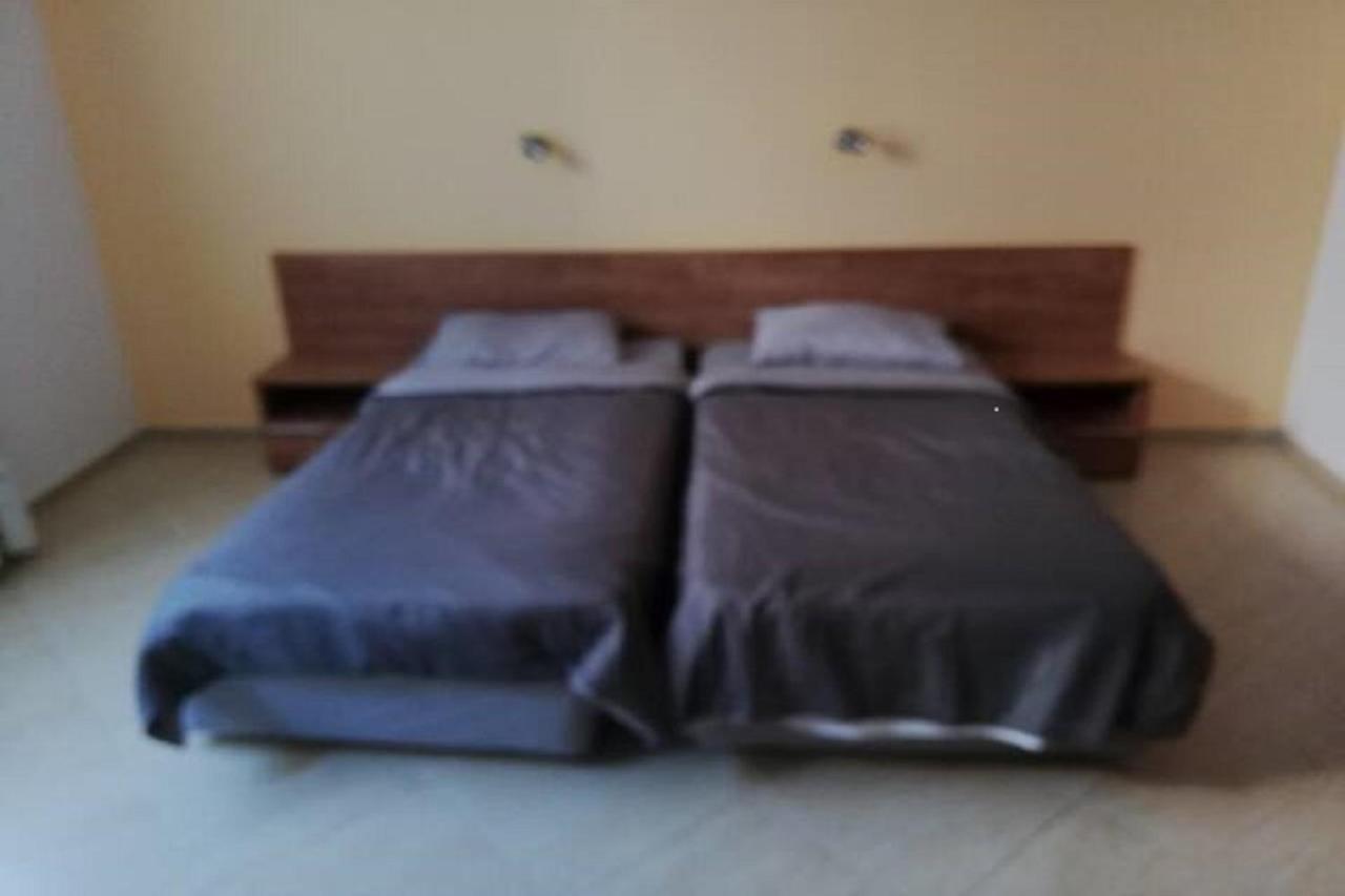 Yves 2 Bed Apart At Sun Village Sunny Beach Not Far Away From The Sea 외부 사진