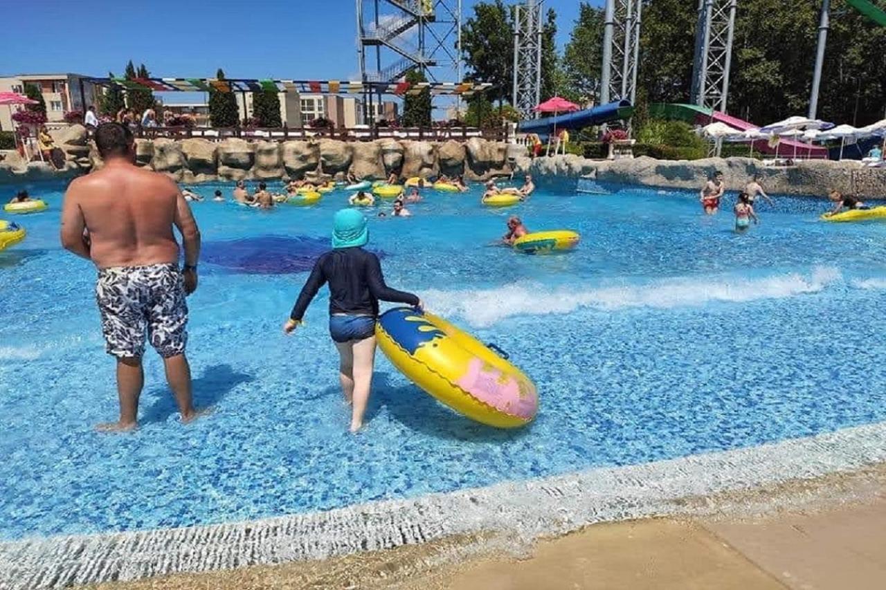 Yves 2 Bed Apart At Sun Village Sunny Beach Not Far Away From The Sea 외부 사진