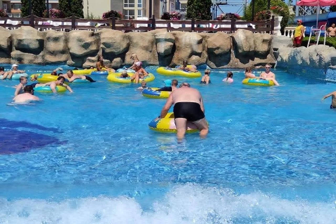 Yves 2 Bed Apart At Sun Village Sunny Beach Not Far Away From The Sea 외부 사진