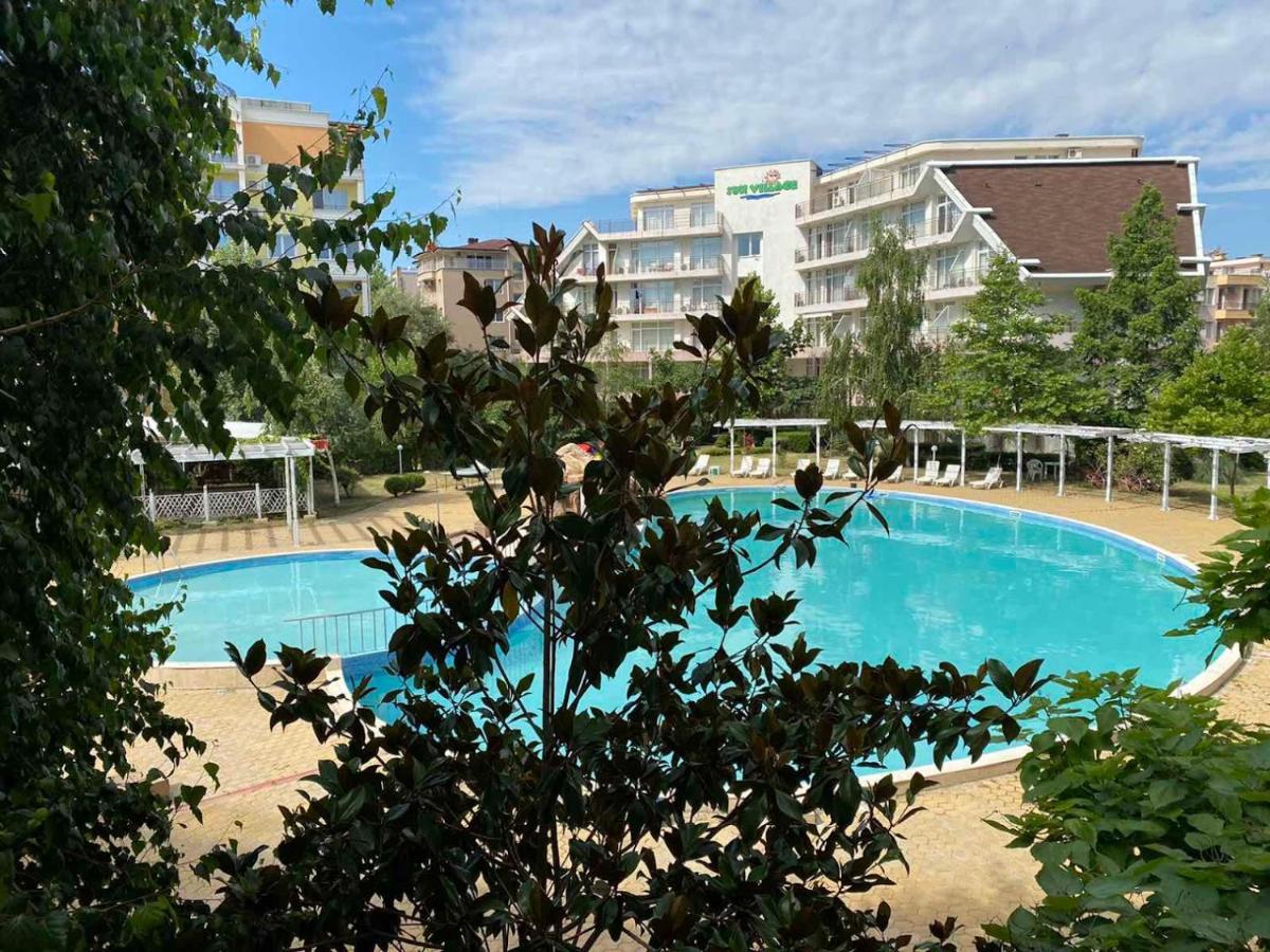 Yves 2 Bed Apart At Sun Village Sunny Beach Not Far Away From The Sea 외부 사진